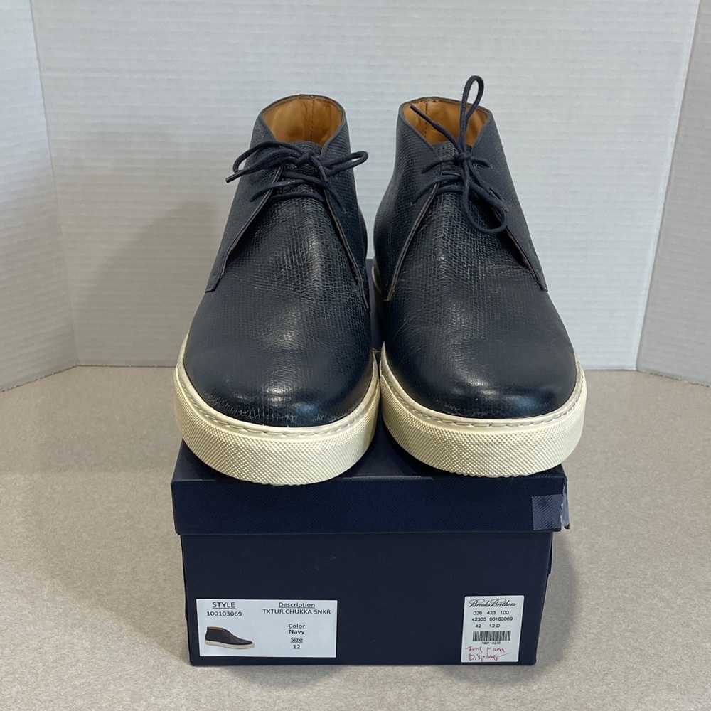 Brooks Brothers Black Textured Chukka Boots